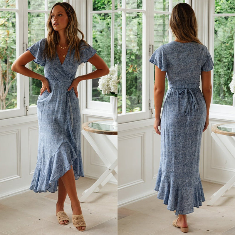 Boho summer dress with V-neck and dots