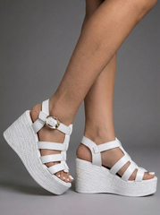 Aura Strappy Wedge Sandals| Dé favoriet van dit seizoen